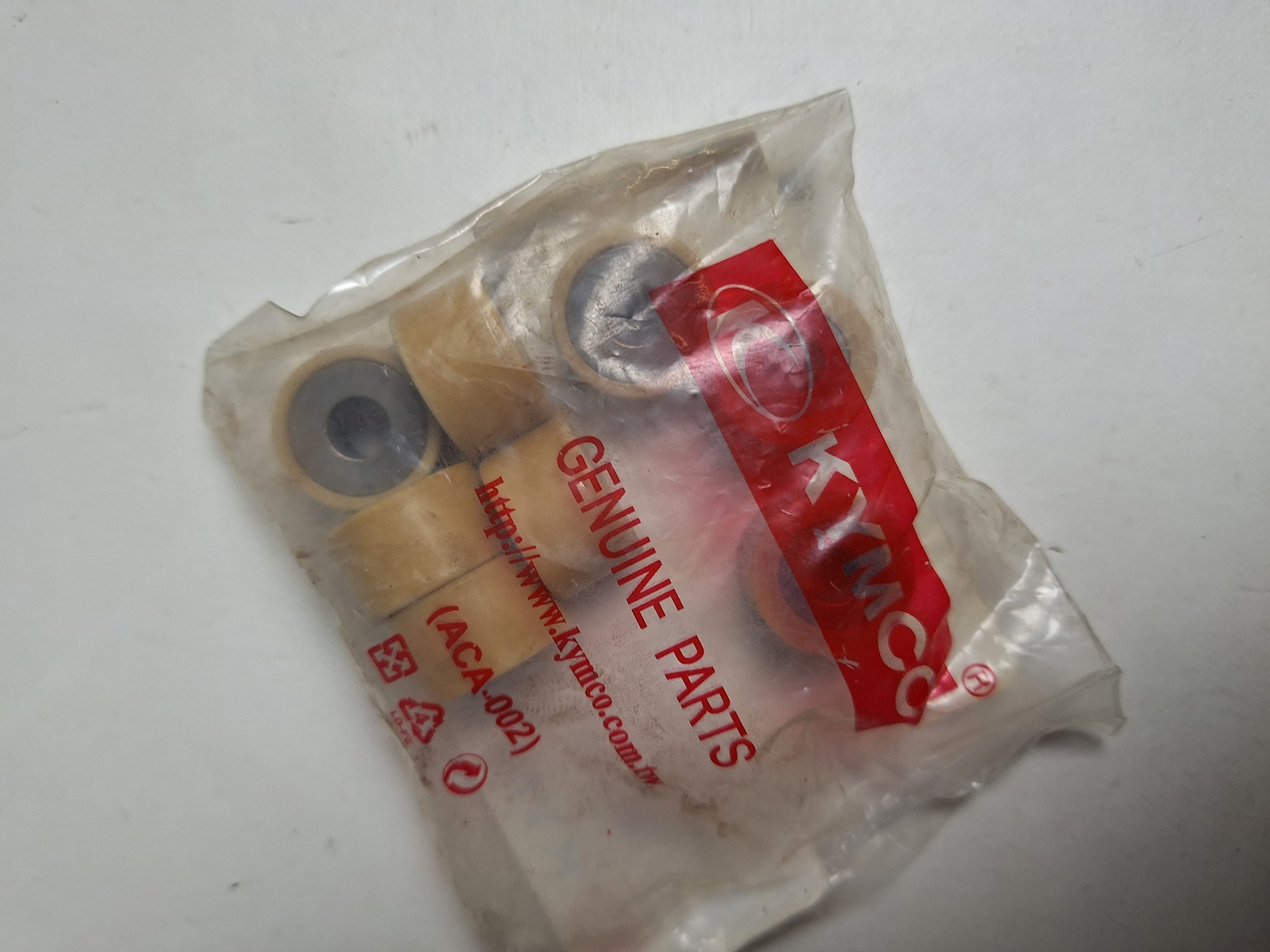 Picture of Kymco  PEOPLE GTI300 ABS  8X KUPPLUNGSROLLEN  22121-LEA7-E00